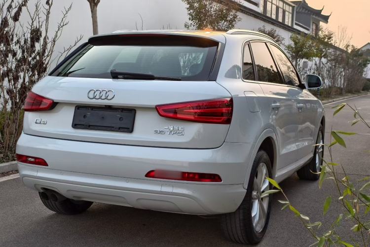 Used Audi Q3 2016 30 TFSI Collector's Edition Comfort Model
