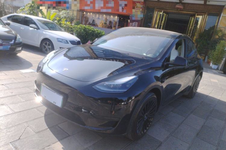 Used Tesla Model Y 2023 Rear-Wheel-Drive Version