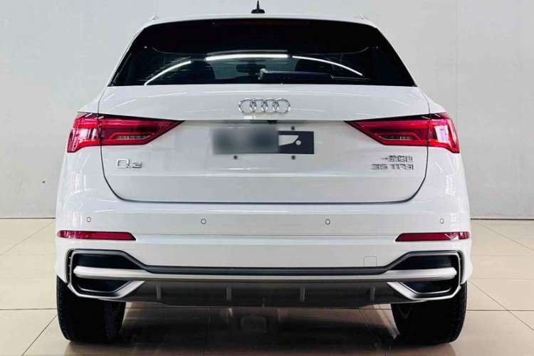 Used Audi Q3 2022 35 TFSI Fashion Dynamic Model
