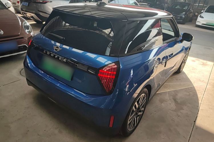 Used  Electric MINI COOPER 2024 456km COOPER E Classic Edition
