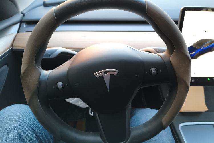 Used Tesla Model Y 2021 Standard Range Rear-Wheel Drive Version