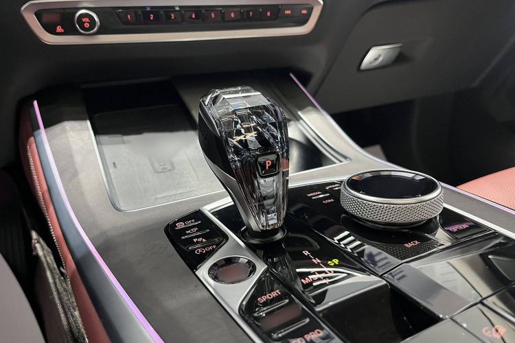 Used BMW X5 2022 Restyled xDrive 30Li Luxury Version M Sport Package