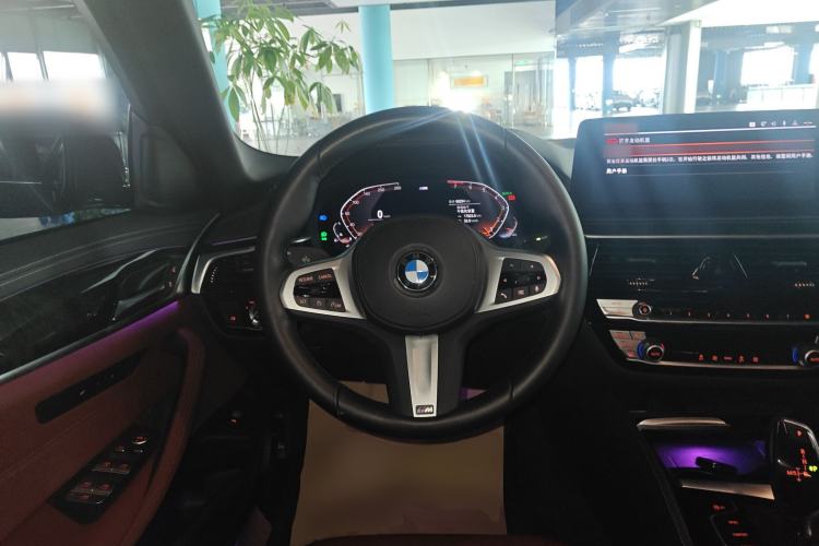 Used BMW 5 Series 2022 Restyled 525Li M Sport Package
