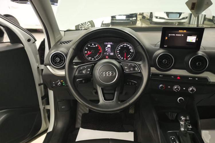 Used Audi Q2L 2021 35 TFSI Progressive Dynamic Edition
