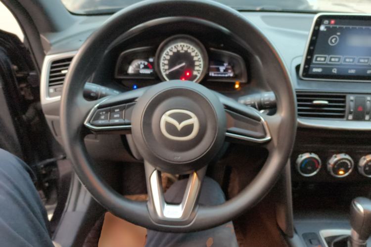 Used Mazda CX-4 2018 2.0L Automatic Two-Wheel Drive Blue Sky Dynamic Version China V Standard
