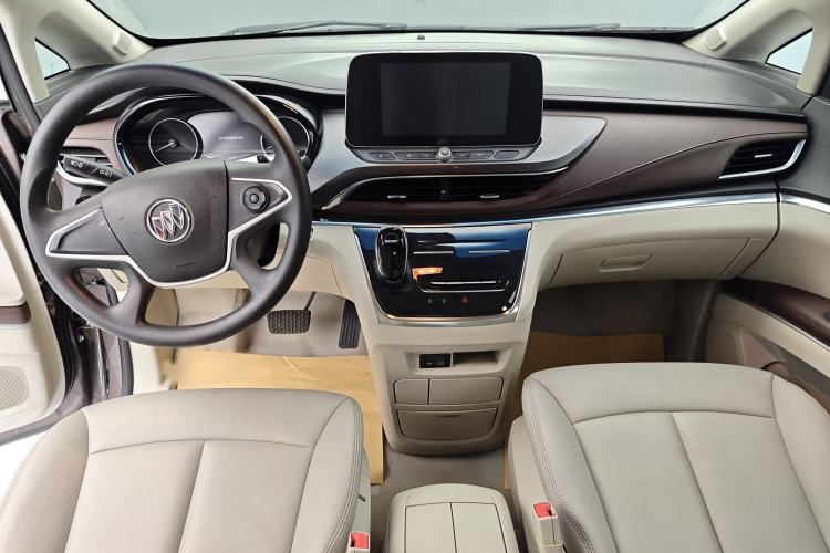 Used Buick GL8 2022 Land Cruiser Executive Class 652T Comfort Model
