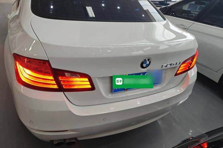 Used BMW 5 Series 2014 525Li Leading Model
