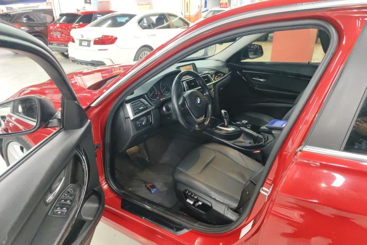 Used BMW 3 Series 2017 320Li Fashion Model
