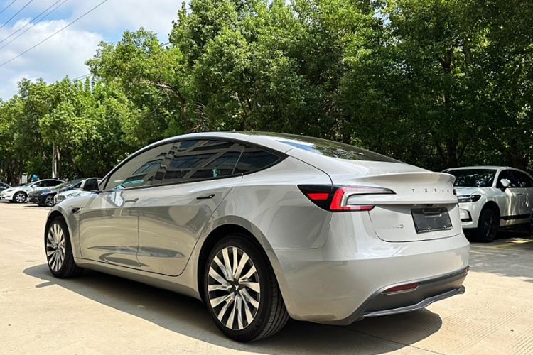 Used Tesla Model 3 2023 Rear-Wheel-Drive Version
