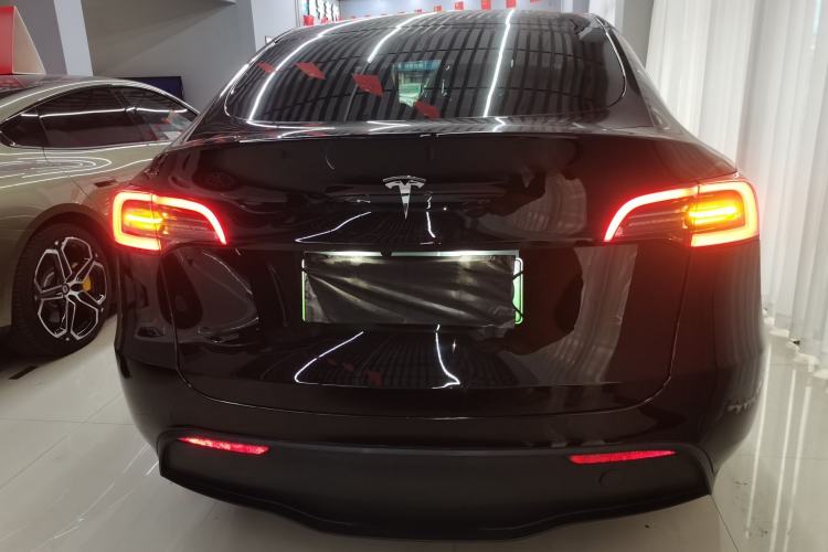 Used Tesla Model Y 2022 Rear-Wheel-Drive Version