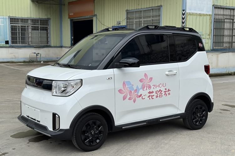 Used Wuling Hongguang MINIEV 2022 GAMEBOY 200km Play Edition with Lithium Iron Phosphate
