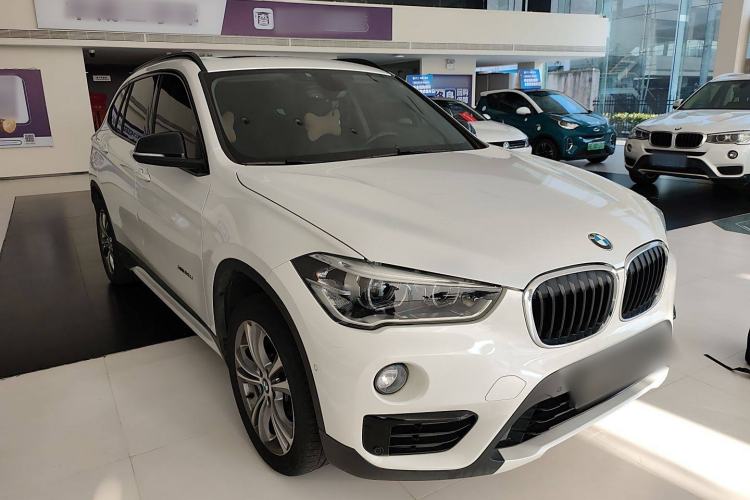 Used BMW X1 2016 xDrive20Li Luxury Model