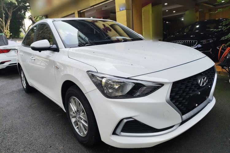 Used Hyundai Celesta 2020 1.6L Automatic GL Enjoyable Edition