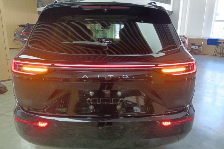 Used Hima AITO M7 2024 1.5T Intelligent Driving 4WD Ultra Version 6 Seats