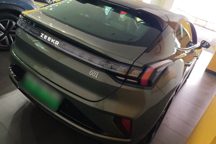 Used Zeekr 001 2025 WE Edition 100 kWh Rear-Wheel Drive
