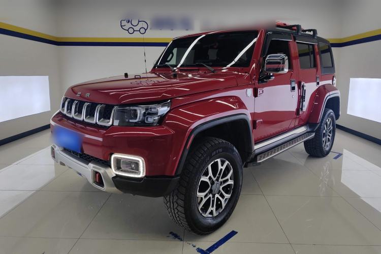 Used Beijing Auto BJ40 2023 2.0T Automatic Four-Wheel Drive Urban Hunter Edition Chivalrous Type
