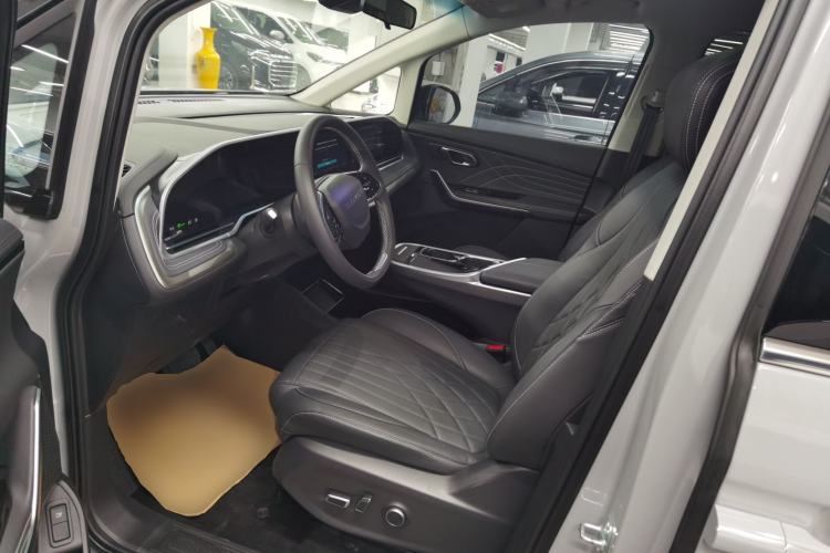 Used SAIC MAXUS G90 2022 2.0T Galaxy Seven-Seater Version