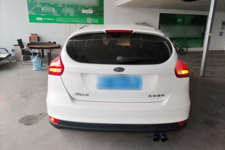 Used Ford Focus 2018 Hatchback Classic 1.6L Automatic Comfort Plus SmartDrive Edition
