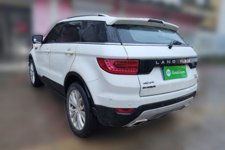 Used Land X7 2016 2.0T Panoramic Prestige Edition
