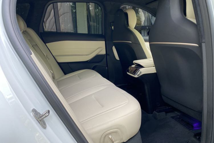 Used Nio ES6 2024 75 kWh
