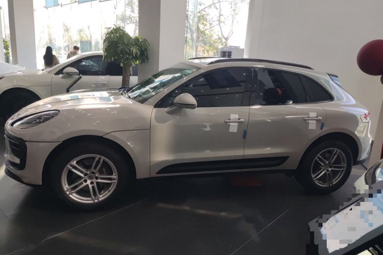 Used Porsche Macan 2023 Macan 2.0T
