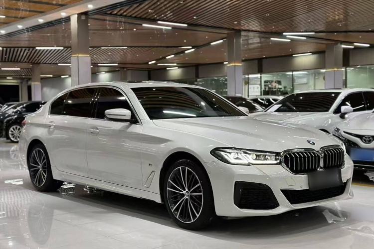 Used BMW 5 Series 2022 Second Facelift 530Li xDrive M Sport Package
