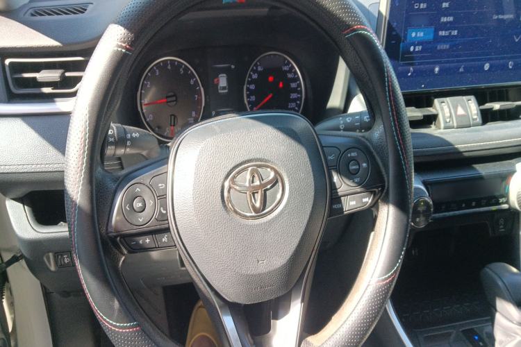 Used Toyota Wildlander 2020 2.0L CVT 4x4 Luxury Edition