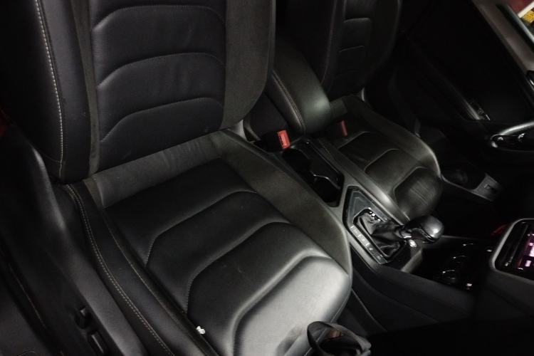 Used Volkswagen Tiguan L 2019 330TSI Automatic Two-Wheel Drive Smart Luxury Version China V Emission Standard