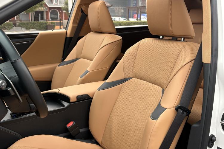 Used Lexus ES 2022 260 Excellence Edition
