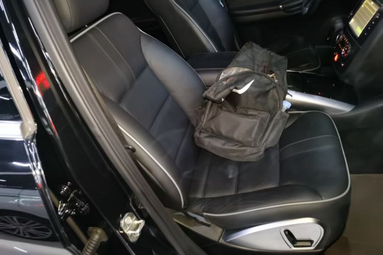 Used Mercedes-Benz R-Class 2017 R 320 4MATIC Business Edition Prestige Model