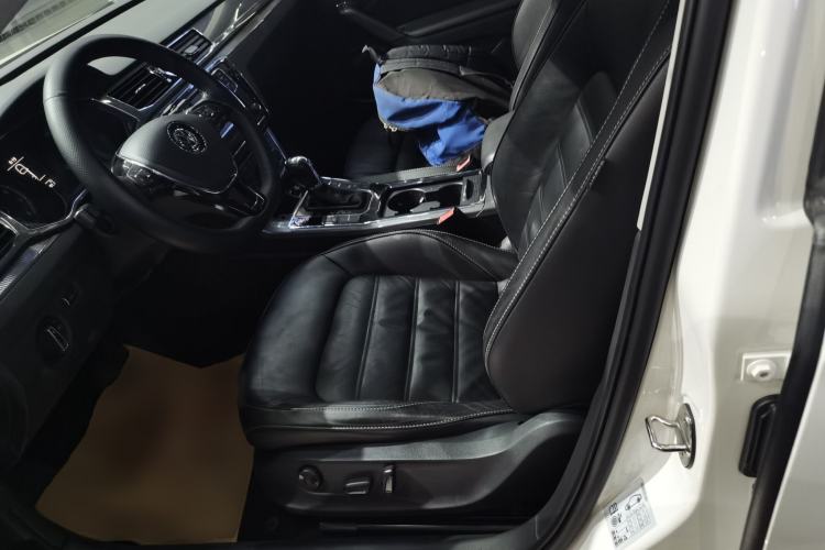 Used Volkswagen Passat 2017 280TSI DSG Luxury Edition
