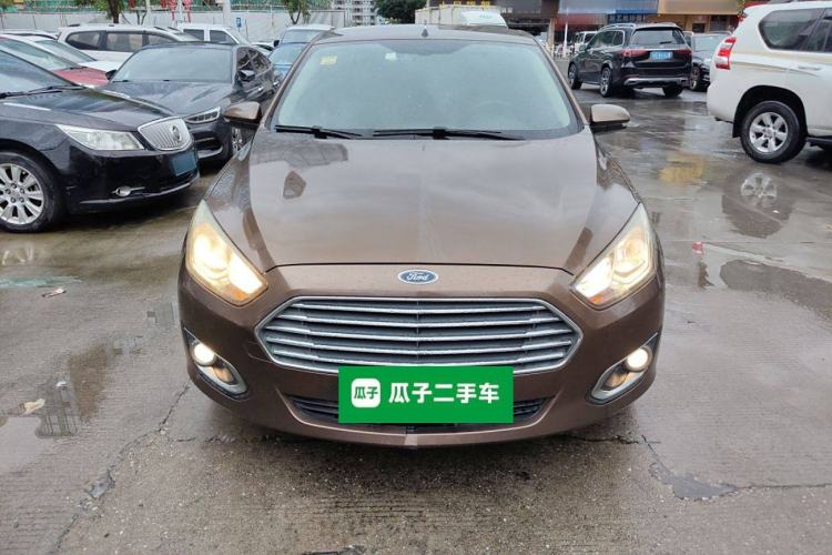 Used Ford Escort 2015 1.5L Automatic Comfort Model

