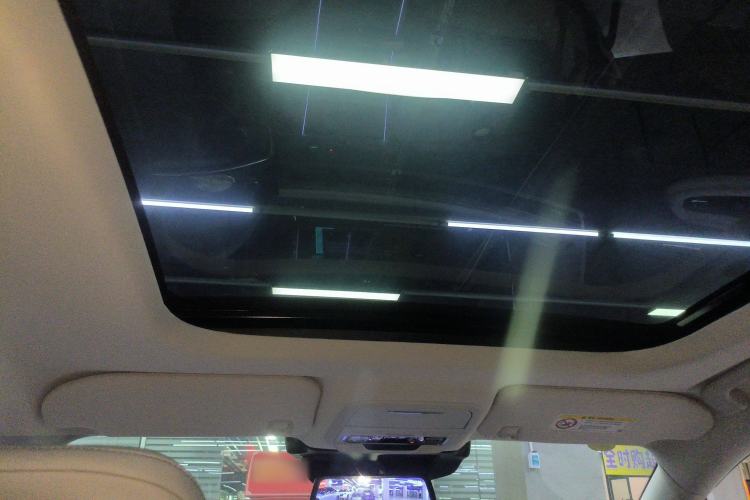 Used Lincoln Corsair 2023 2.0T Two-Wheel-Drive Luxury Edition
