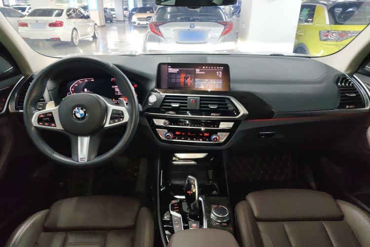 Used BMW X3 2020 xDrive30i Luxury Model with M Sport Package
