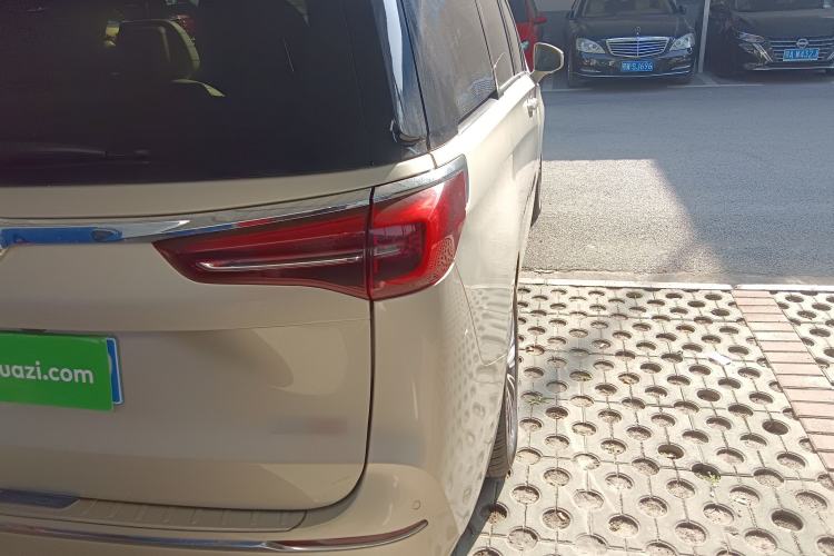 Used Buick GL8 2023 ES Lu Zun Luxury Model
