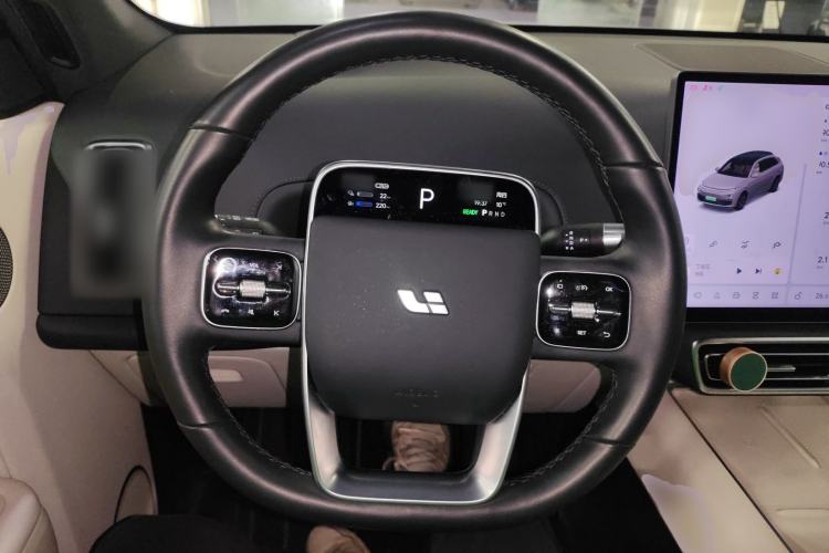 Used Li Auto L7 2023 Max model
