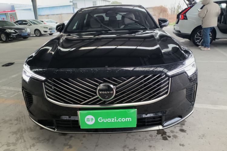 Used Volvo S90 New Energy 2026 Plug-in Hybrid Four-Wheel Drive Long-Range Luxury Smart Edition
