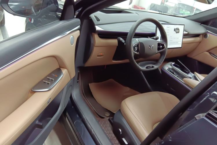 Used ARCFOX Alpha T5 2025 520 MAX
