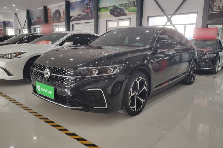 Used Volkswagen Passat 2023 Restyled 330TSI Starry Luxury Edition
