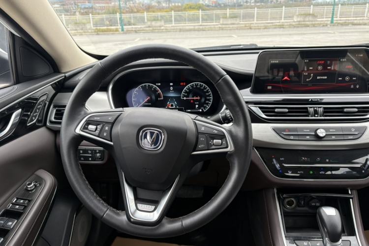 Used Changan Raeton CC 2018 1.5T Automatic Zunya Model China V Standard
