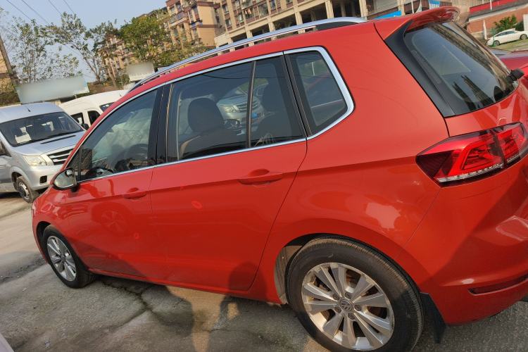 Used Volkswagen Golf Sportsvan 2016 230TSI Automatic Trend Edition
