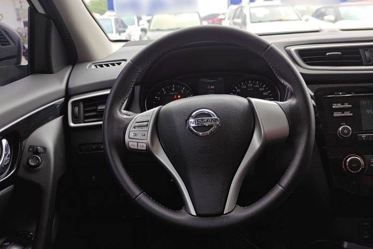 Used Nissan Qashqai 2016 2.0L CVT Luxury Edition