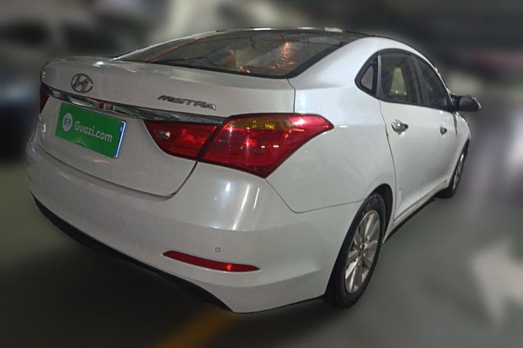 Used Hyundai Mistra 2014 1.8L Automatic Smart GLS
