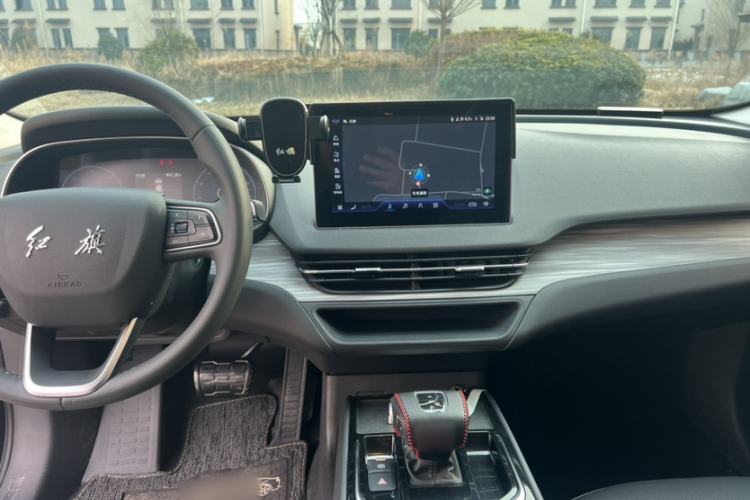 Used Hongqi E-QM5 2024 610 km PLUS
