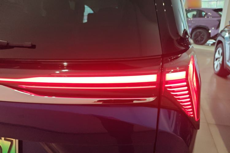 Used Buick GL8 New Energy 2024 Lu Zun Luxury Edition 7-Seater