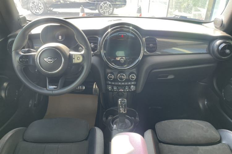 Used  MINI 2022 2.0T COOPER S Racing Driver
