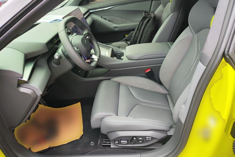 Used XPeng P7 2025 Model—702 Long Range Ultra
