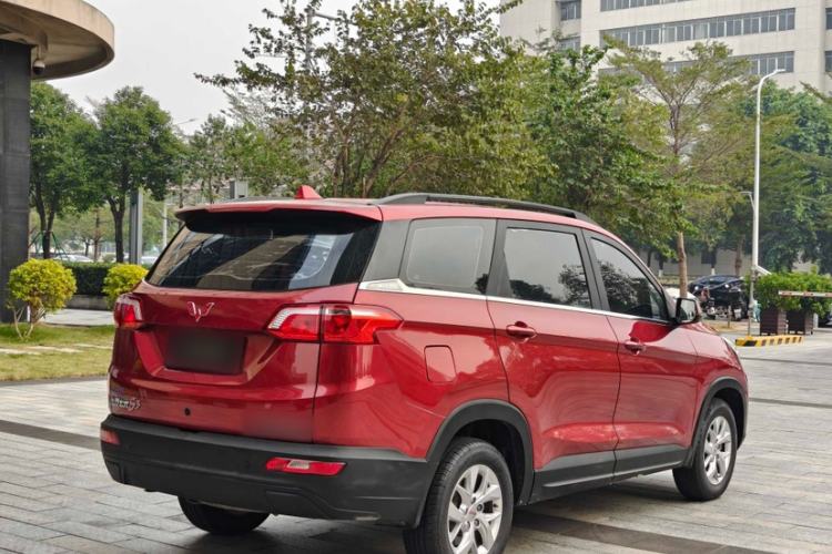 Used Wuling Hongguang S3 2018 1.5L Manual Comfort Model China V Standard
