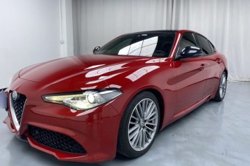 Used Alfa Romeo Giulia 2017 2.0T 280HP Luxury Sport Edition