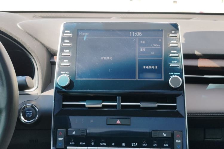 Used Toyota Avalon 2019 2.5L Touring Premium Version China VI Standard
